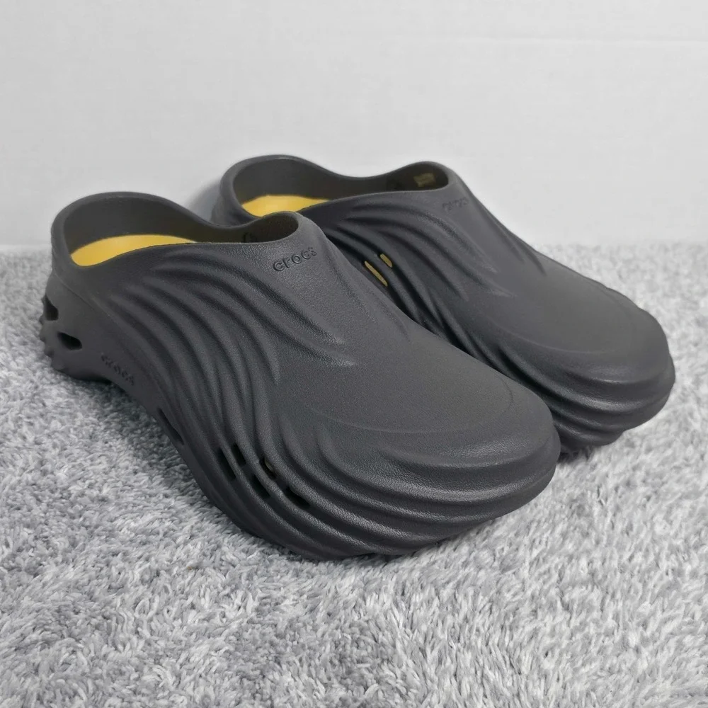 Crocs Echo Wave Clogs Slip On Shoes Men's Size 11 Black Sand NEW NWT 210521-0LD - Picture 4 of 10